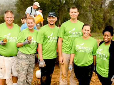 SECU MD Foundation volunteers.